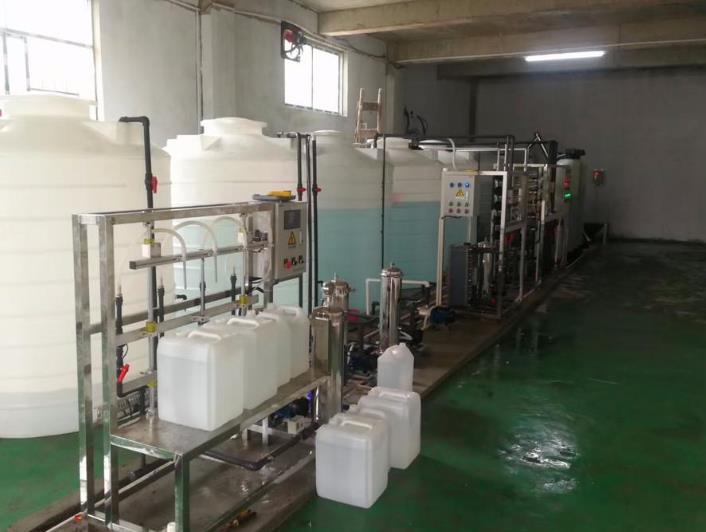 車用尿素液設備_河南尿素液生產設備廠家