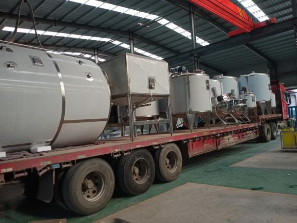 不銹鋼配料罐_不銹鋼攪拌罐，電加熱攪拌罐