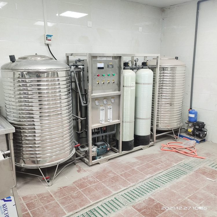 鄭州師范學校小學反滲透純凈水設備