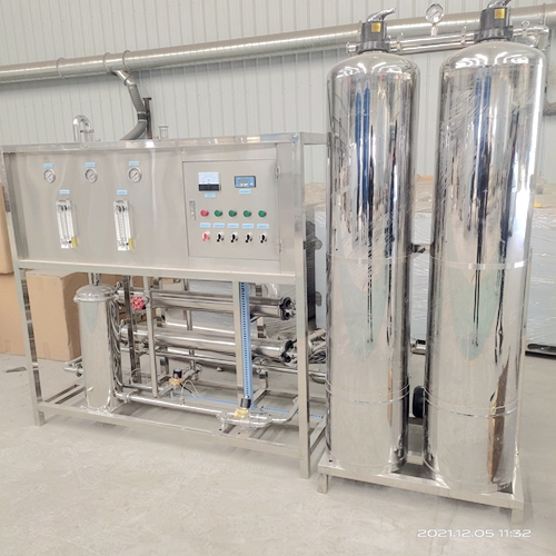 不銹鋼1噸單級純凈水設備_河南水處理設備廠家