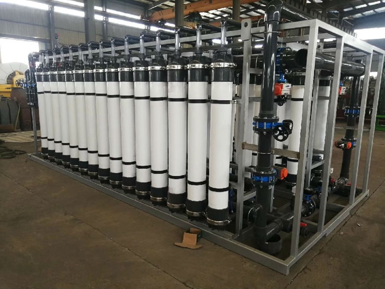 100噸工業(yè)超濾設(shè)備_河南水處理設(shè)備廠家